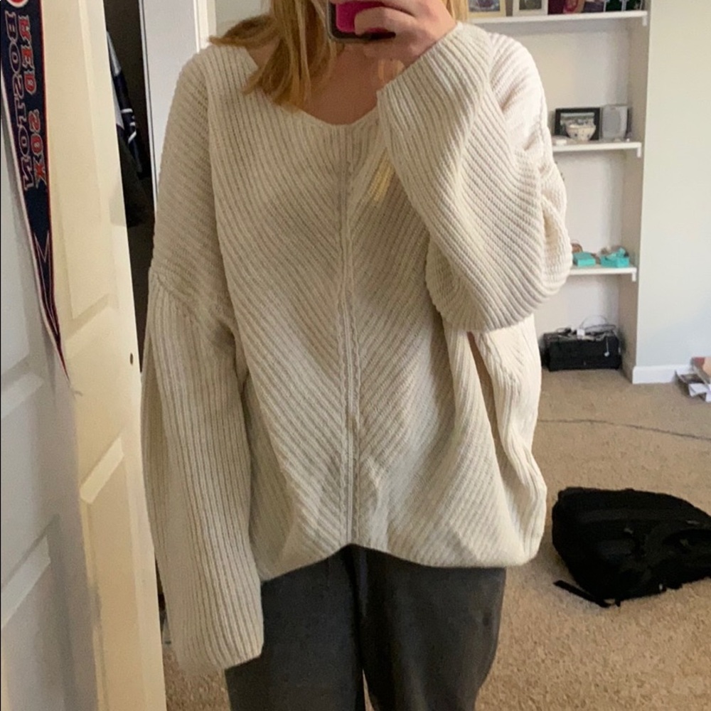 Urban outfitters women’s oversized sweater